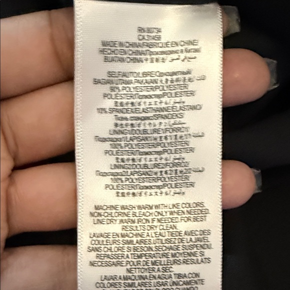 BCBGMAXAZRIA Black Fit & Flare Dress Deep V Cutout Sleeveless - Size 6 - Picture 8 of 8